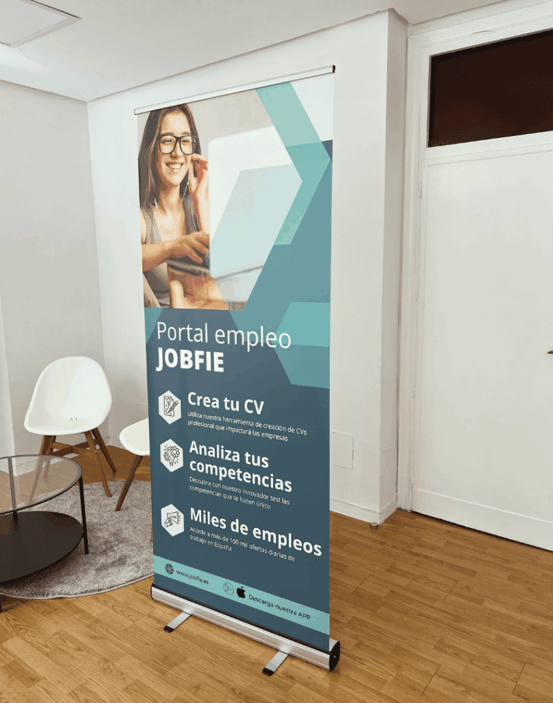 Roll Up de Jobfie en las oficinas